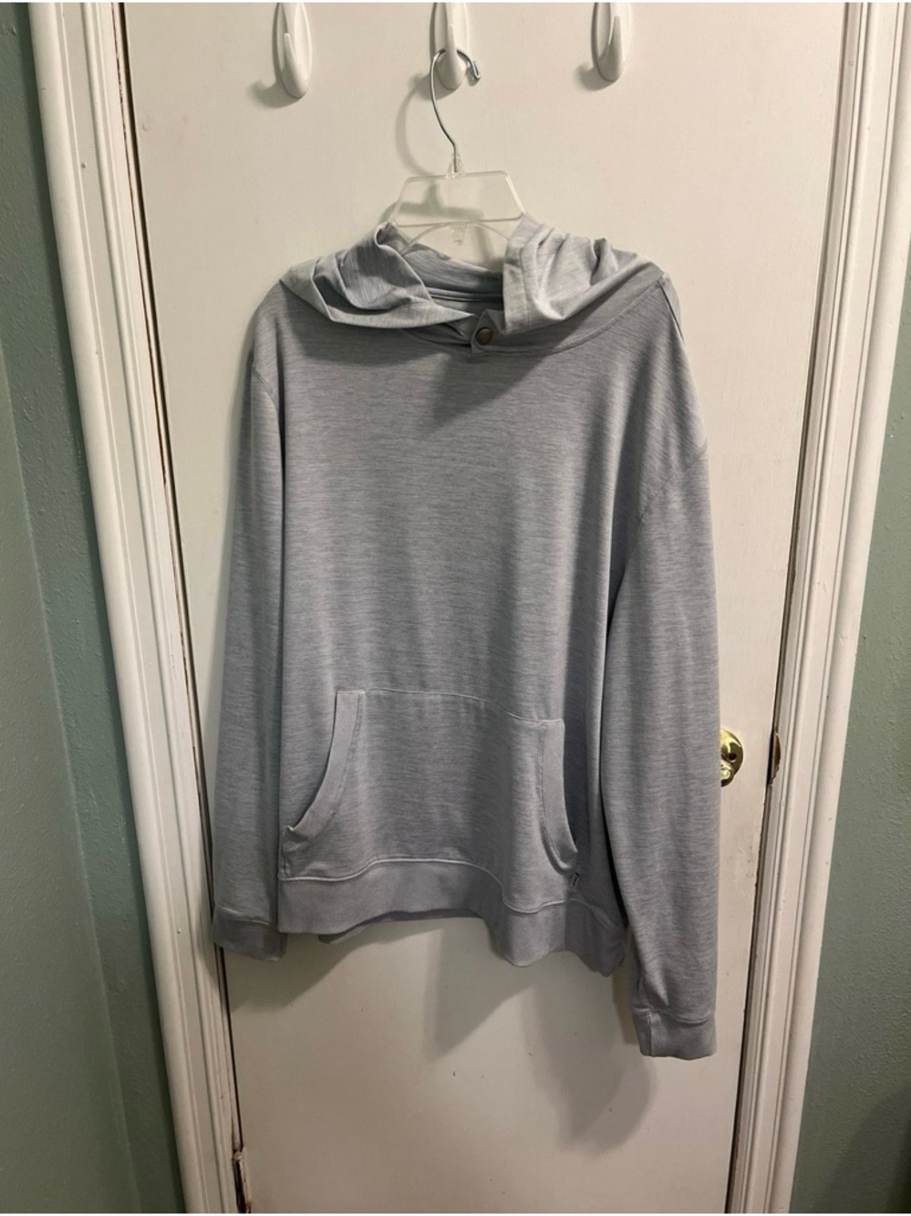 Men's Light Gray Maelreg Performance Hoodie - Casual Pullover